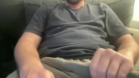 roythegil online show from February 18, 10:09 pm