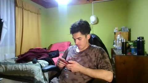 rpaulo25 online show from June 7, 4:17 am