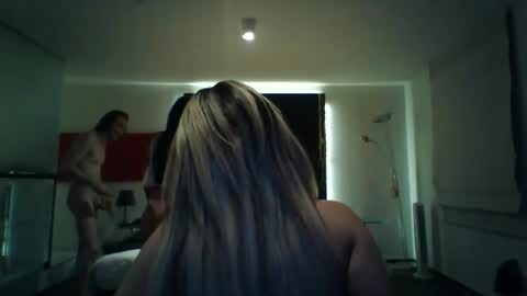 rpellet2 online show from December 3, 1:26 am