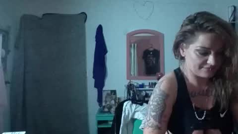 rraineonme online show from December 19, 12:11 pm