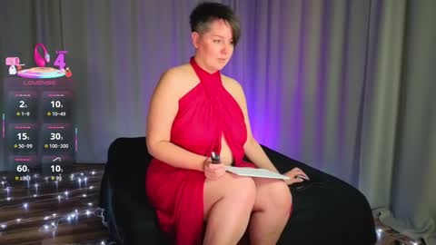 Snapshot of ruby_shadow chatting on October 13, 11:45 am Ruby shadow online show from October 13, 11:45 am