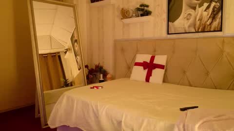  Ruby Divine online show from February 22, 6:28 am