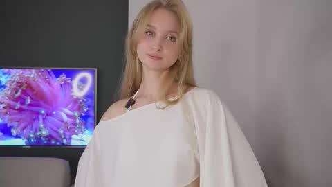 rubyecrisan online show from October 20, 7:19 pm