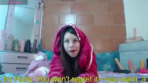 rubyemerald_ online show from March 4, 3:03 am