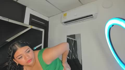 rubyxht online show from October 28, 1:01 pm