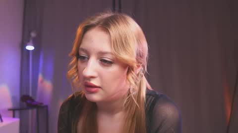 Mila online show from March 10, 3:27 pm