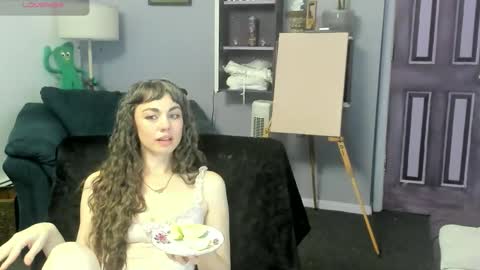 Rue Hallow online show from June 2, 12:01 am