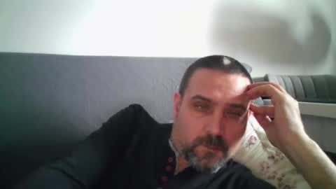 rul3ssuck online show from November 14, 8:16 am