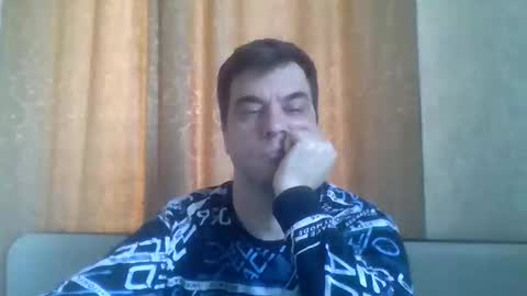 rusqadisx online show from November 13, 7:00 am