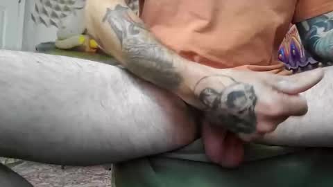 russelltanker online show from October 19, 6:34 pm