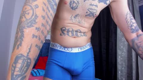 russo_fox online show from March 27, 11:00 am