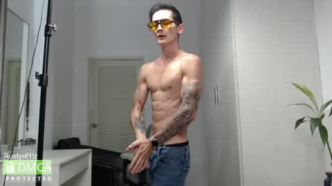 MillionDollarGuy online show from April 14, 4:27 am