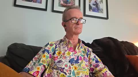 ruttingrabbit online show from November 12, 9:06 pm