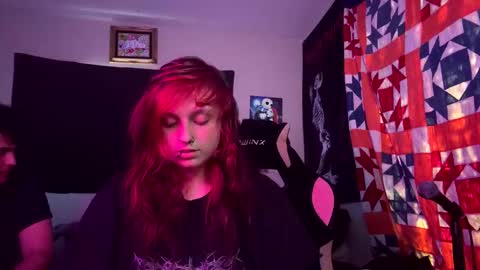 rvbygloom online show from May 11, 8:39 pm