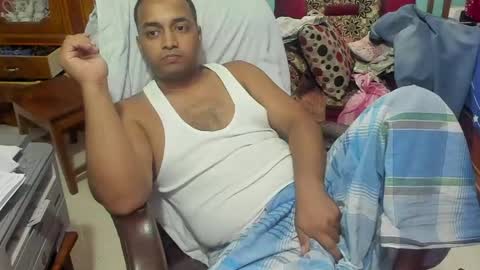 rwb17 online show from April 24, 2:08 pm