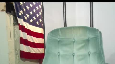 Snapshot of rwb1982 chatting on October 26, 2:12 am rwb1982 online show from October 26, 2:12 am