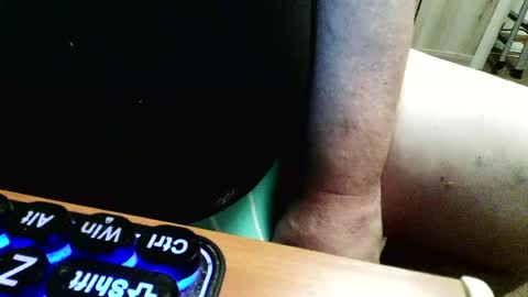 rwzar_1965 online show from July 30, 12:00 am