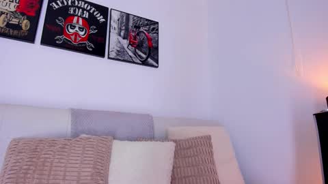 Ryan  online show from March 22, 8:29 am