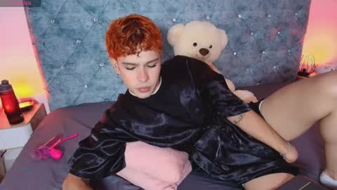 R Y A N   ON   F I R E online show from April 15, 1:36 pm