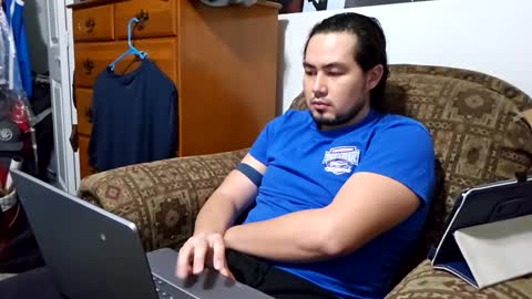 Ryanime online show from January 21, 11:02 pm