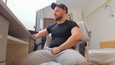 Ryanstone  online show from March 23, 5:45 am