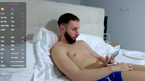 ryanstorm1 online show from March 26, 7:41 pm