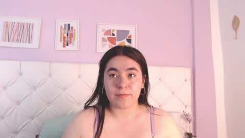 Ryder and Violet online show from February 4, 11:38 am