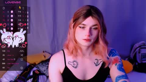  Alice  online show from October 31, 5:52 am