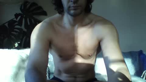 s43_ online show from December 3, 11:44 am