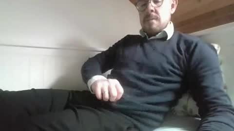 s_i_q online show from November 17, 1:46 pm