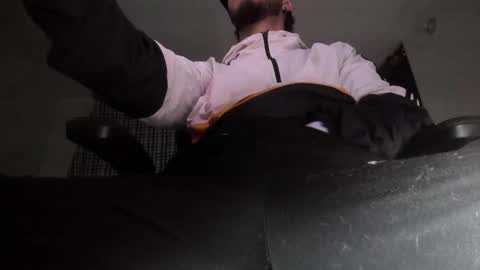 Snapshot of s_sven chatting on October 7, 3:02 am Steven Independent online show from October 7, 3:02 am