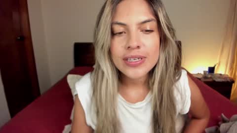 Leslie Beltrn online show from January 5, 3:11 am