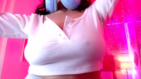 1 online show from June 2, 12:18 pm