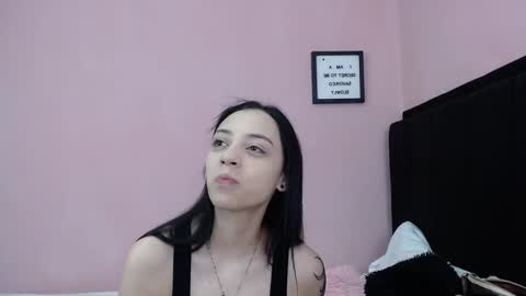 Snapshot of sabbrand_ chatting on September 28, 7:01 pm           online show from September 28, 7:01 pm