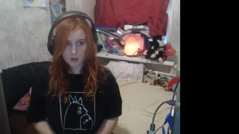 Snapshot of sabochka888 chatting on February 6, 7:24 am sabochka888 online show from February 6, 7:24 am
