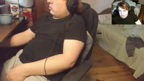 1141323  my Lord Mister Max   moms treasure online show from December 15, 12:28 am