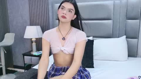 Sabrina Foox online show from July 17, 9:28 pm