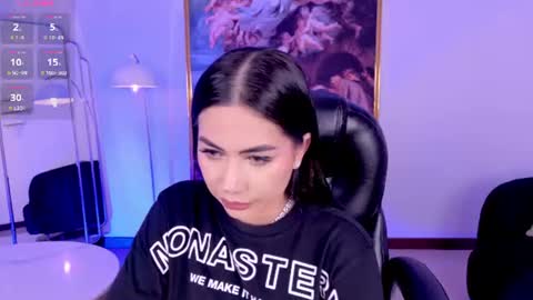 Sabrina M  online show from June 30, 9:13 pm