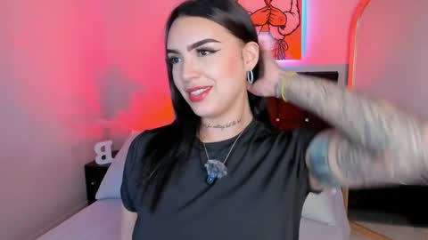 sabrinna online show from April 14, 4:43 pm