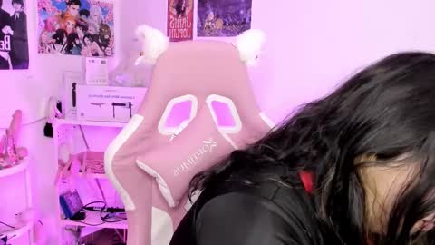 Ig  online show from November 14, 11:45 am