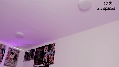 Ig  online show from October 26, 12:06 pm