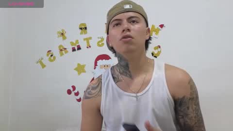 Sahara y Thiago online show from December 4, 11:21 am