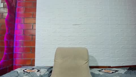 Snapshot of sainix_ chatting on September 22, 11:42 pm sainix_ online show from September 22, 11:42 pm