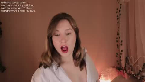 saint__vicious online show from April 21, 8:49 pm