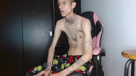 saint boy online show from October 4, 10:46 am