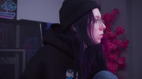 sakurabliss online show from February 15, 8:13 am