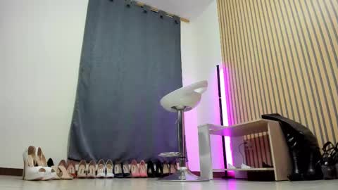 Snapshot of sali_g chatting on March 5, 10:55 am Sali G online show from March 5, 10:55 am