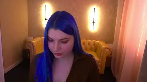 Sally online show from July 12, 1:03 pm