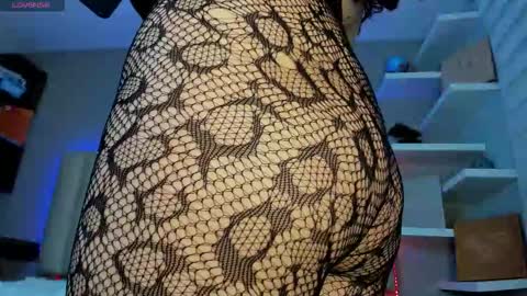  Sally White  online show from November 10, 3:09 am