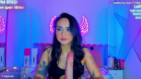 miss Sally online every night from 1am to 8am  Colombia time online show from May 9, 11:11 pm